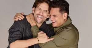 Juancho de la Espriella, acordeonista de Silvestre Dangond, hospitalizado en Bogotá por cálculo renal