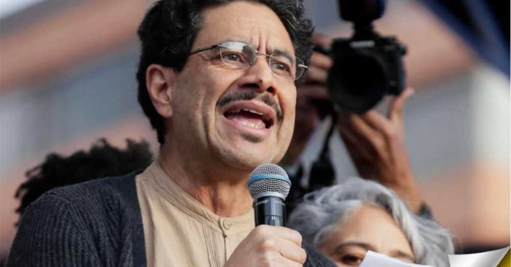 "Hipocresía decir que luchará contra la corrupción y no condenar esto": críticas a Cepeda por no rechazar fiesta en cárcel