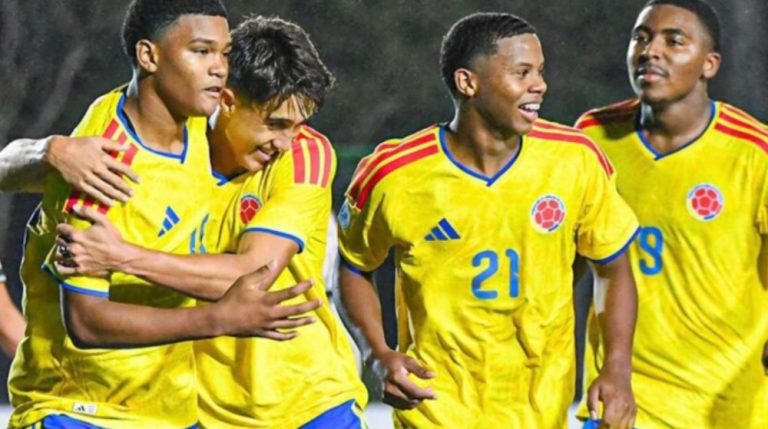 Selección Colombia Sub-17 se consagra campeona del Sudamericano tras vencer 4-0 a Argentina