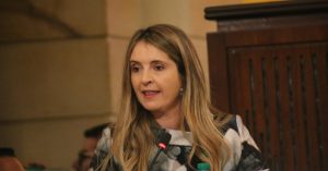 Paloma Valencia denuncia corrupción y exige protección para Angie Rodríguez